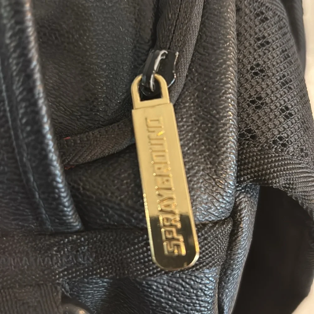 SPRAY-GROUND 11 ninja backpack - AMAZING FIND Previously used 🔥 - Picture 16 of 17